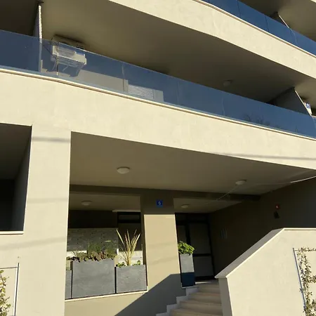 Apartment Bubi *
